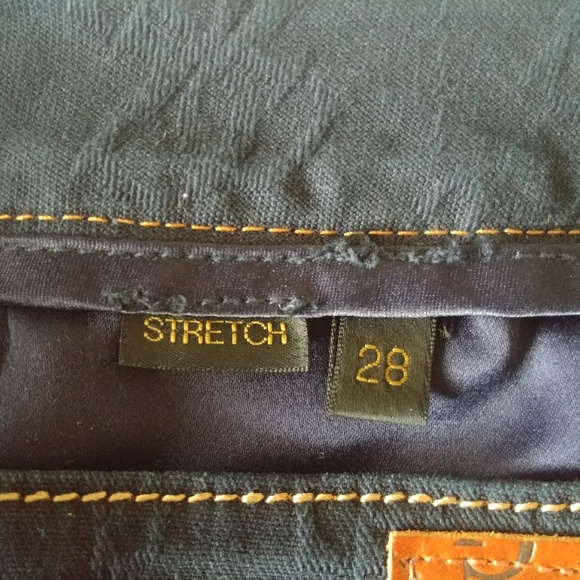 Sold-GUESS Denim Skirt - Picture 5 of 5